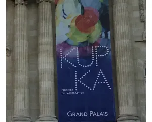 Kupkova retrospektiva v Grand Palais