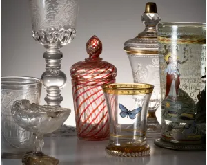 Skleněná krása nejen ze sbírky Rudolfa Justa