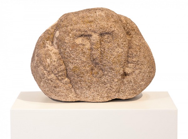 Jan Křížek: Hlava, 1948, kámen, 33 x 27 x 19 cm, cena: 1 552 500 Kč