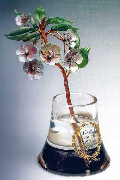 Fabergé: Květ hrušky, kolem 1900