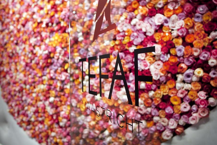 Růže ve vstupní hale veletrhu TEFAF, březen 2013, foto: Loraine Bodewes